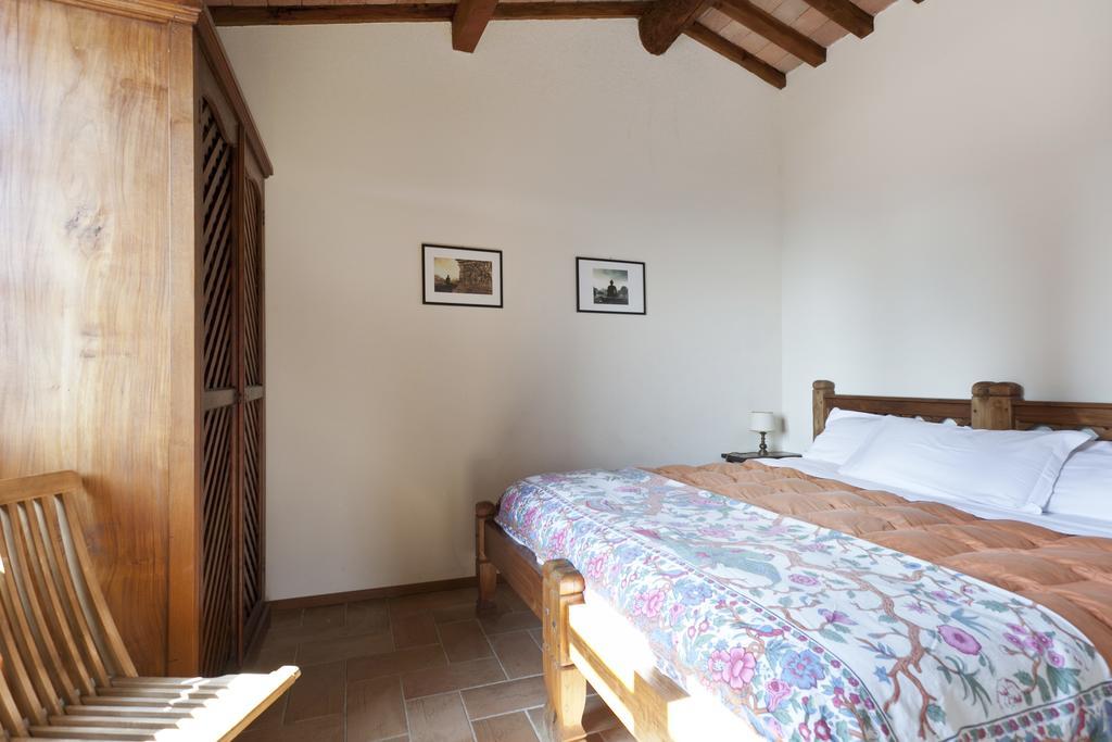 Casale Pundarika Guest House Riparbella Exterior photo