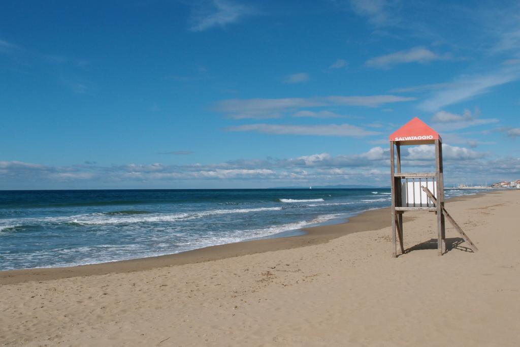 Casale Pundarika Guest House Riparbella Exterior photo