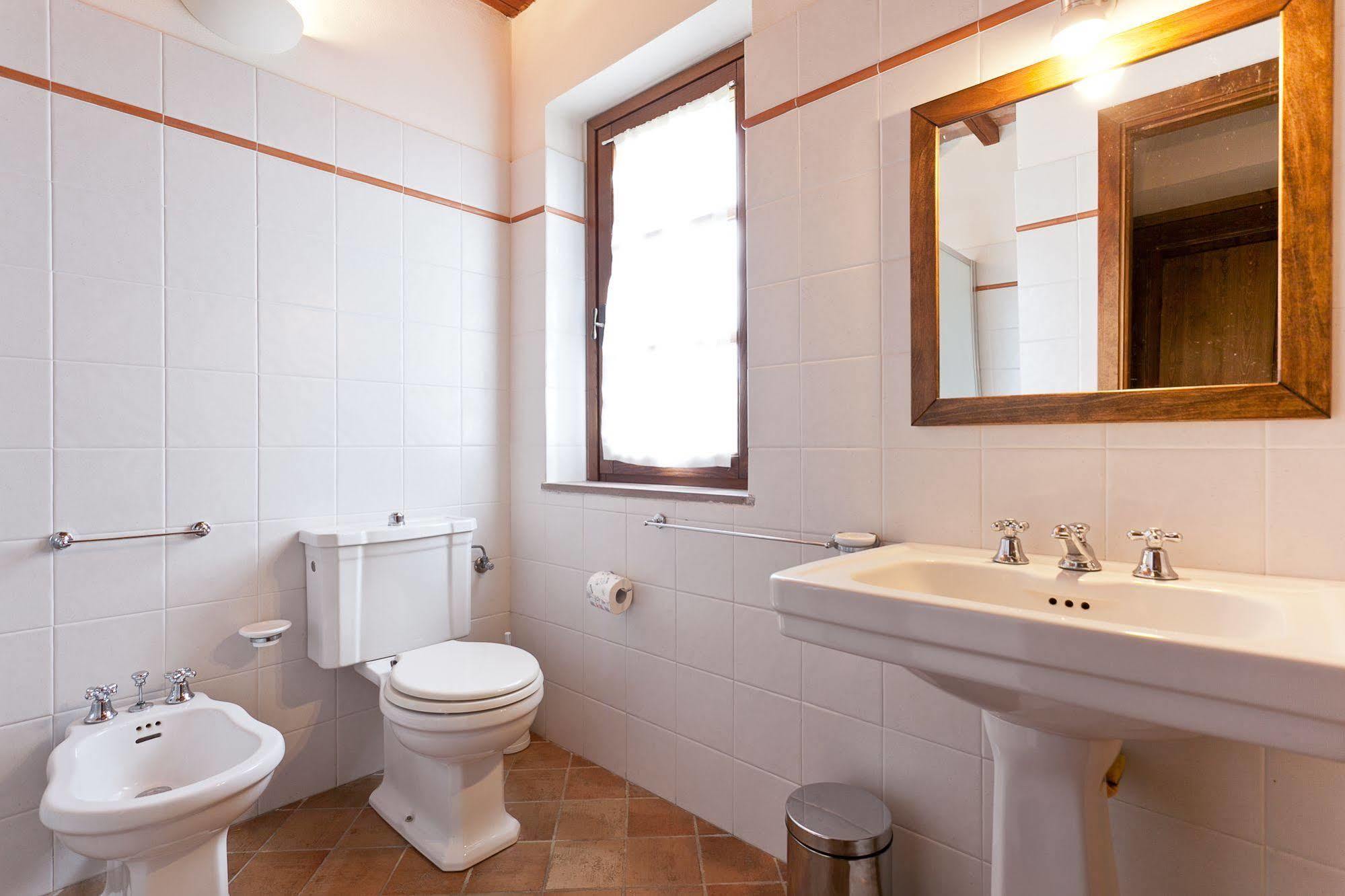 Casale Pundarika Guest House Riparbella Exterior photo